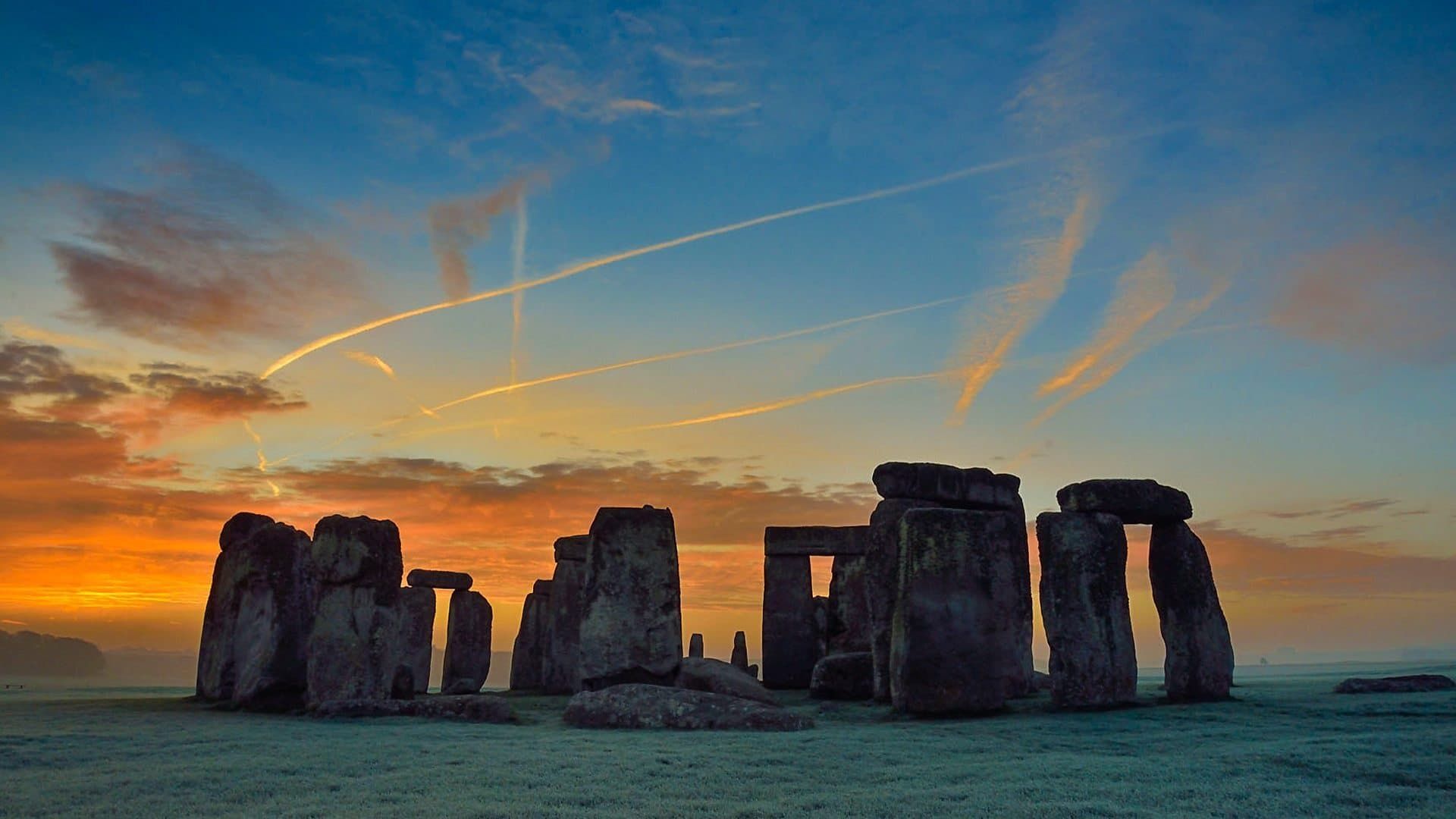 Stonehenge: The Lost Circle Revealed background