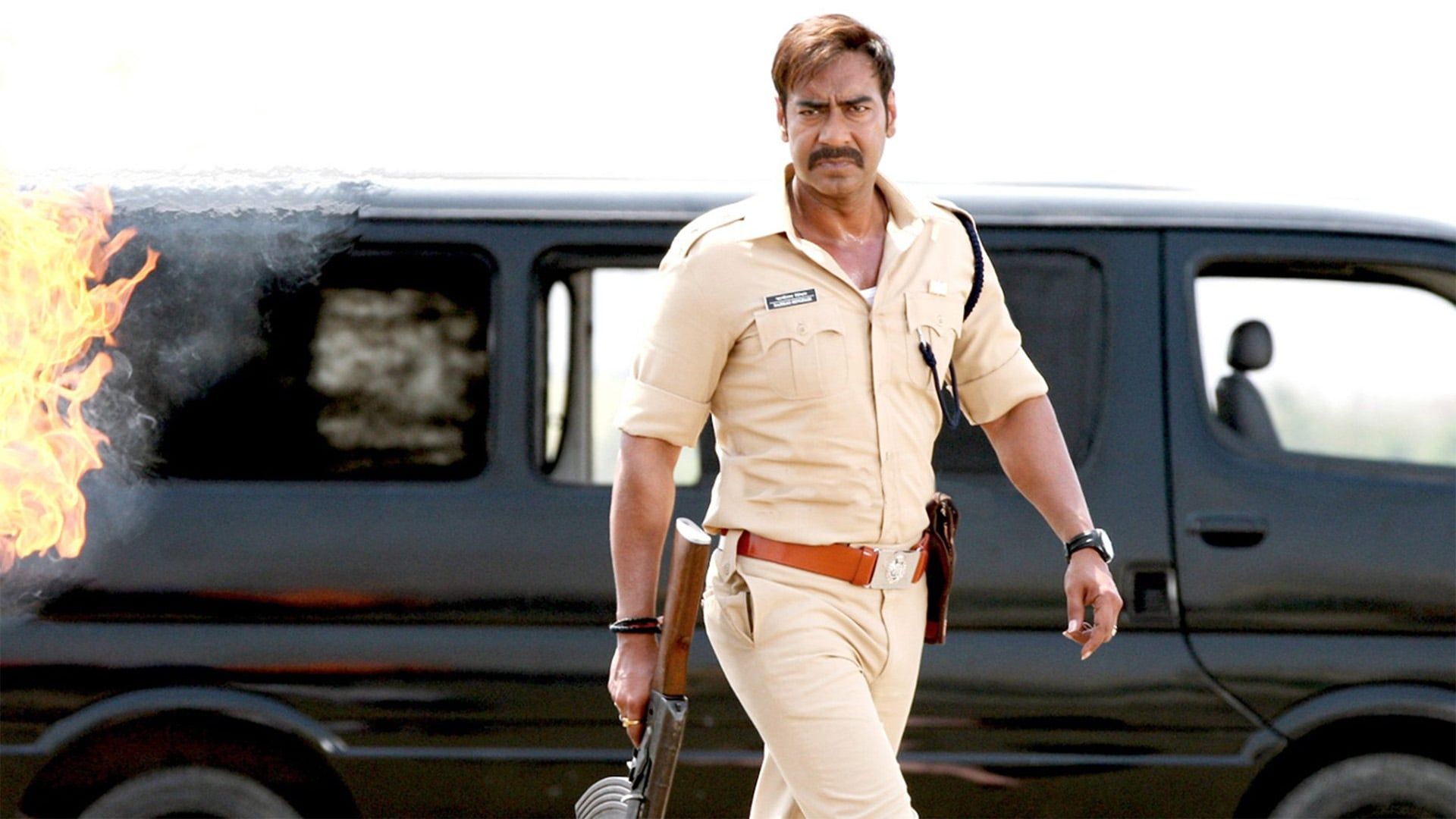 Singham Returns background