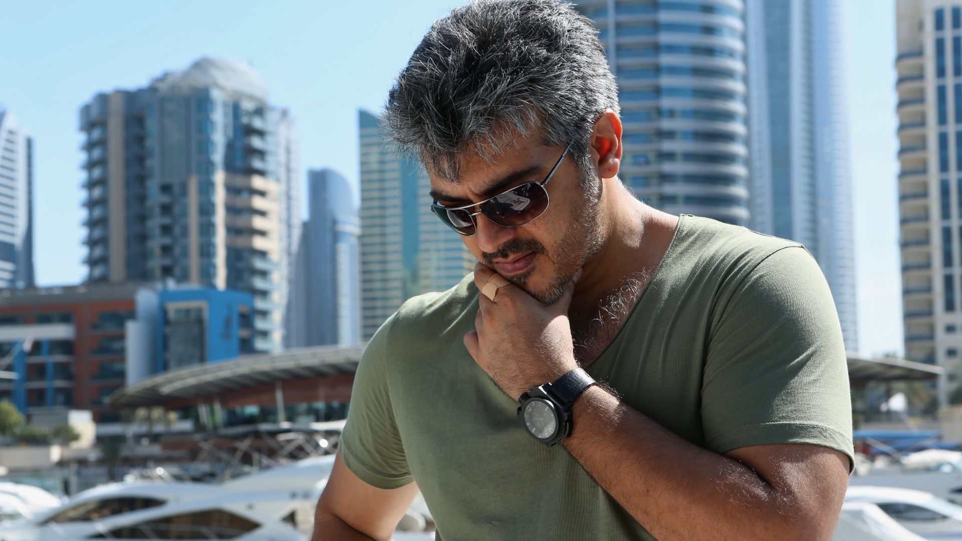 Arrambam background