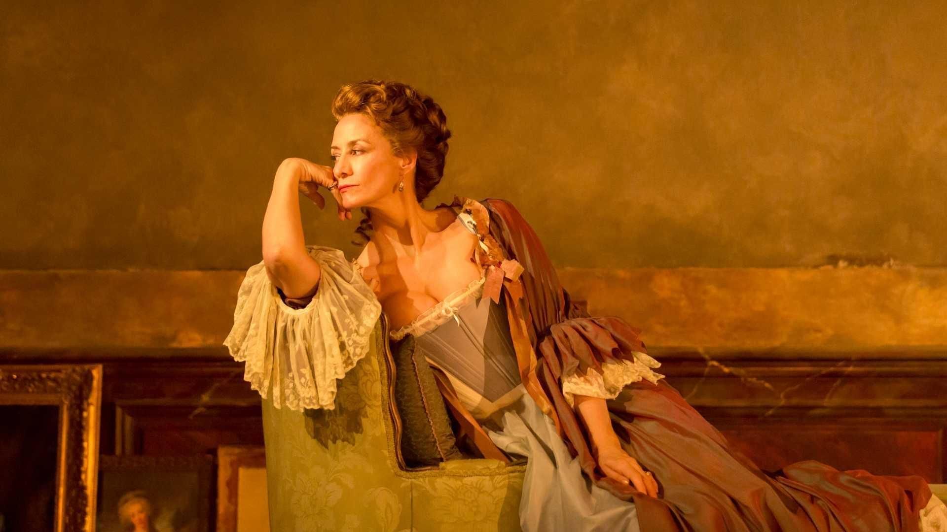 National Theatre Live: Les Liaisons Dangereuses background