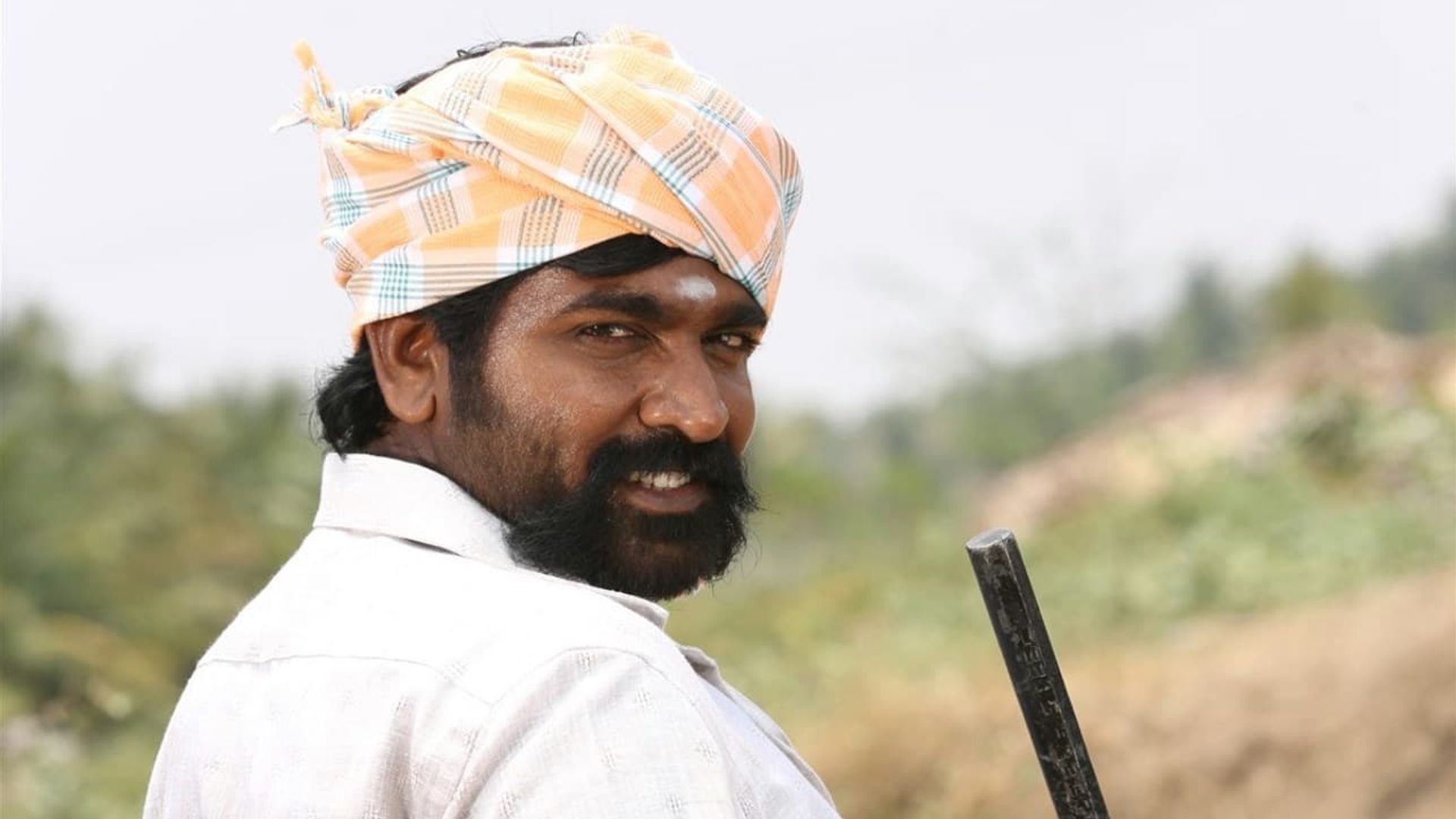 Karuppan background