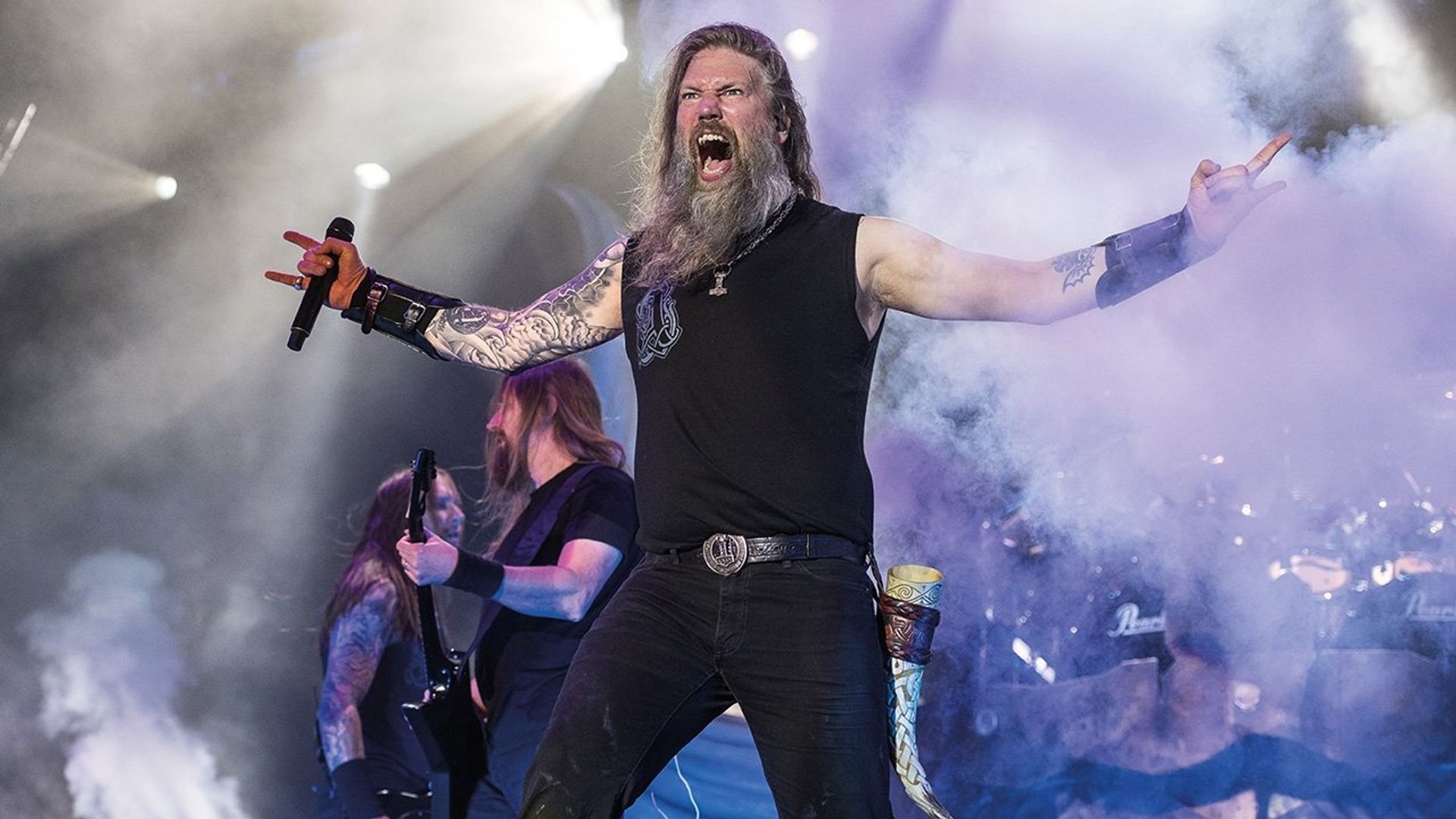 Amon Amarth: The Pursuit of Vikings - 25 Years in the Eye of the Storm background