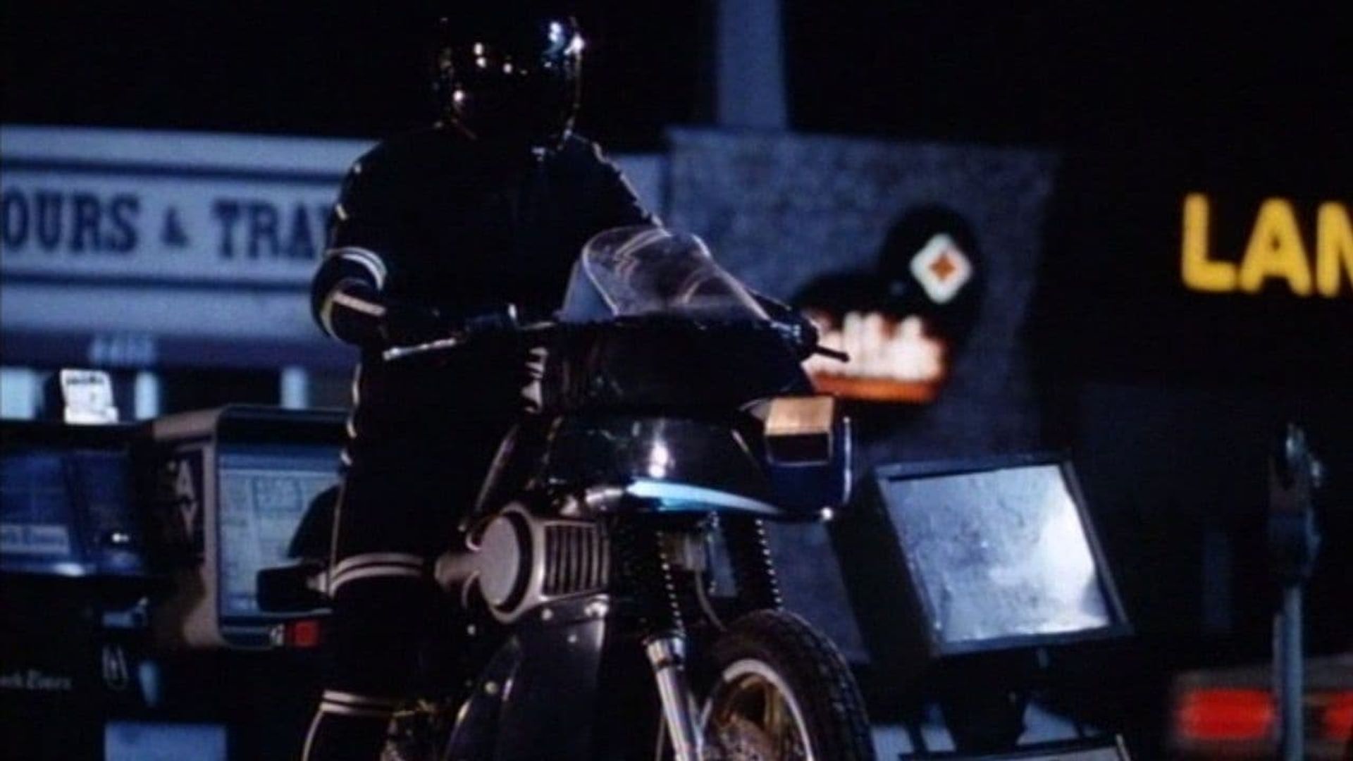 Street Hawk background