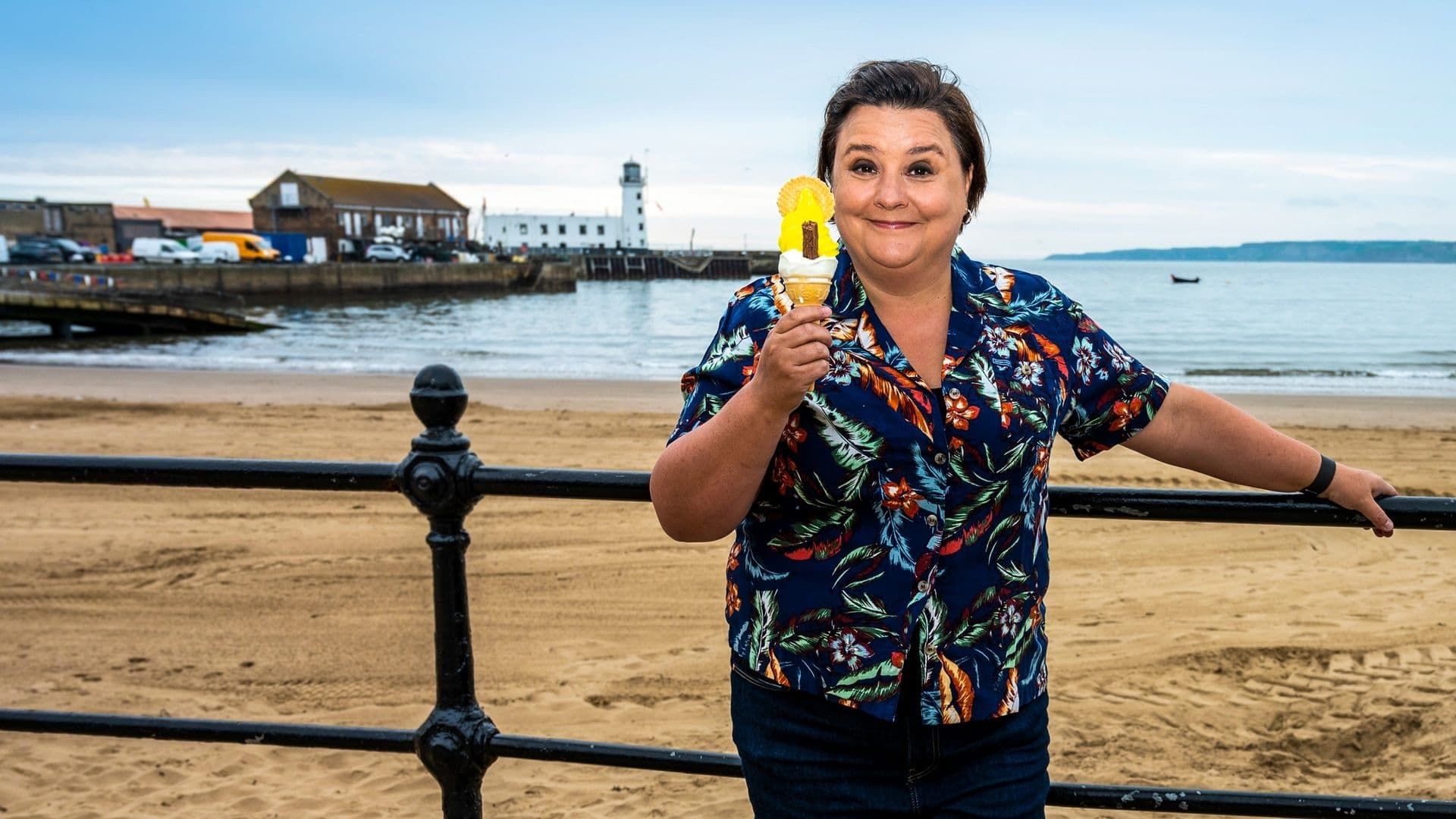 Susan Calman's Grand Week by the Sea background