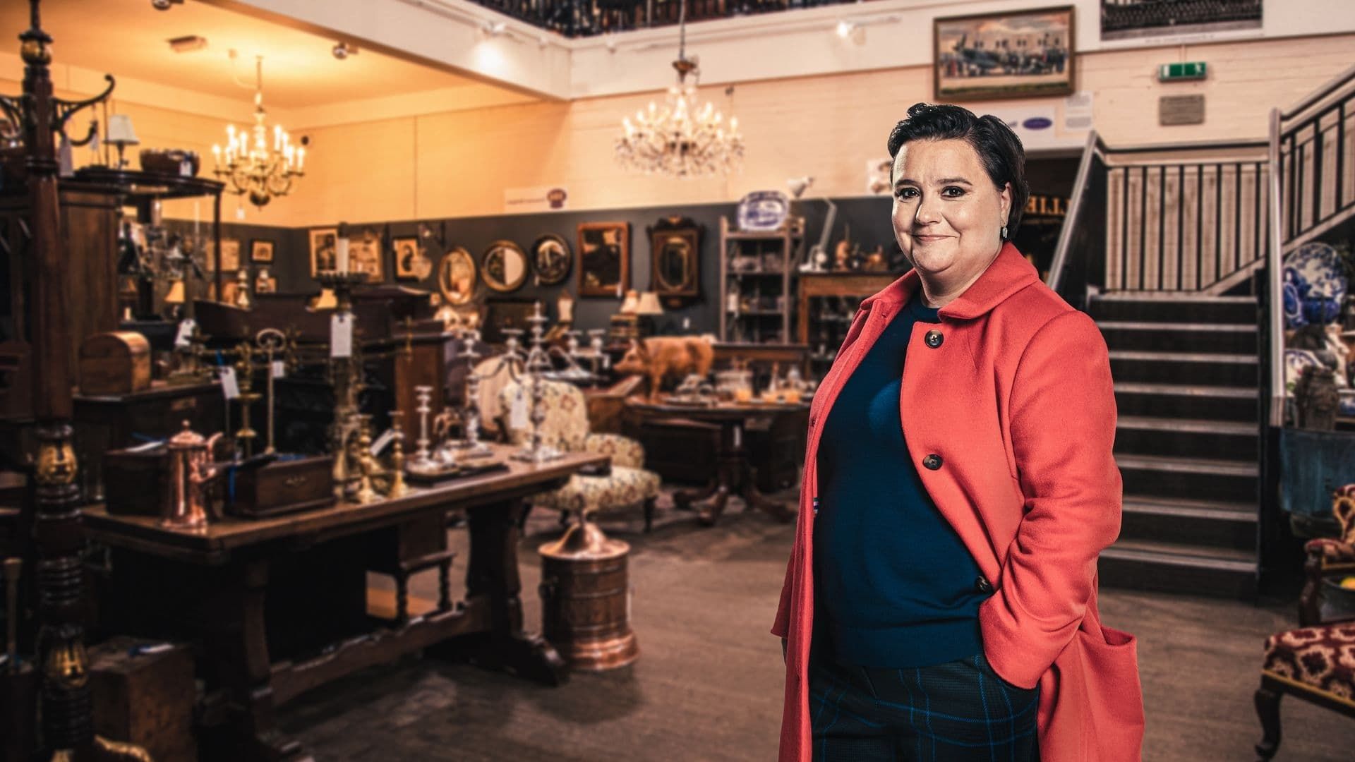 Susan Calman's Antiques Adventure background