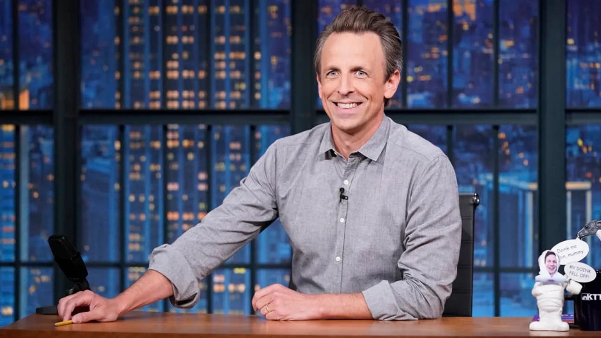 Late Night with Seth Meyers: Corrections" background