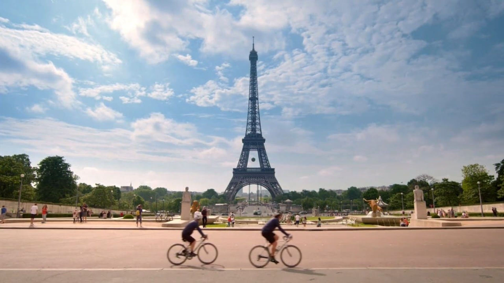 Micky Flanagan's Detour De France background