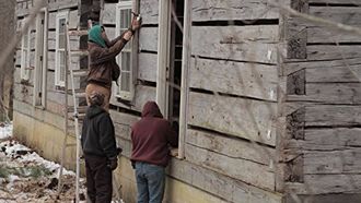 Episode 4 Salvaging a Homestead Corn Crib with a Hometown Barn Raising