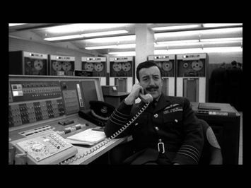 Dr. Strangelove Or: How I Learned To Stop Worrying And Love The Bomb - Trailer