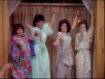 DESIGNING WOMEN Countdown Starts 6/19!