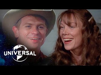 Coal Miner's Daughter | Oscar Winner Sissy Spacek as Loretta Lynn Sings at a Honky-Tonk Bar